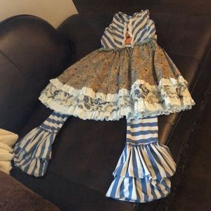 Mustard Pie Girls 2 piece pants set.